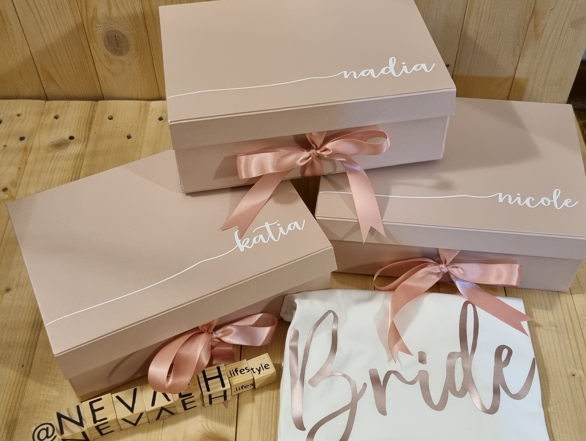 CLAM BOXES - Various sizes